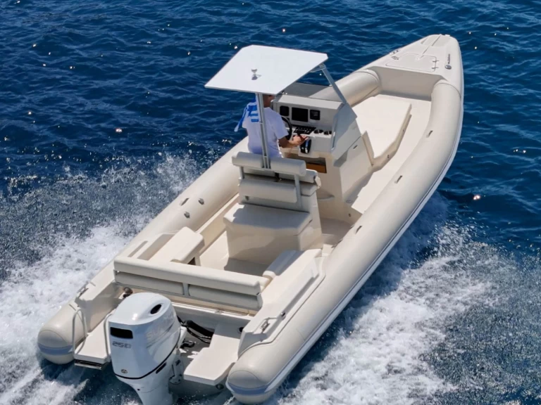 Schlauchboot mieten in Platys Gyalós - Oceanic A7