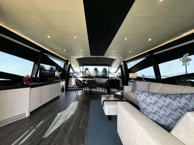 YachtCharter in Marsala - Pershing THYKE III auf SamBoat