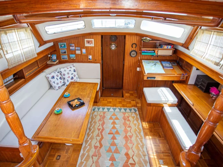 Boot mieten Paros (Insel) günstig Onfekomonadi