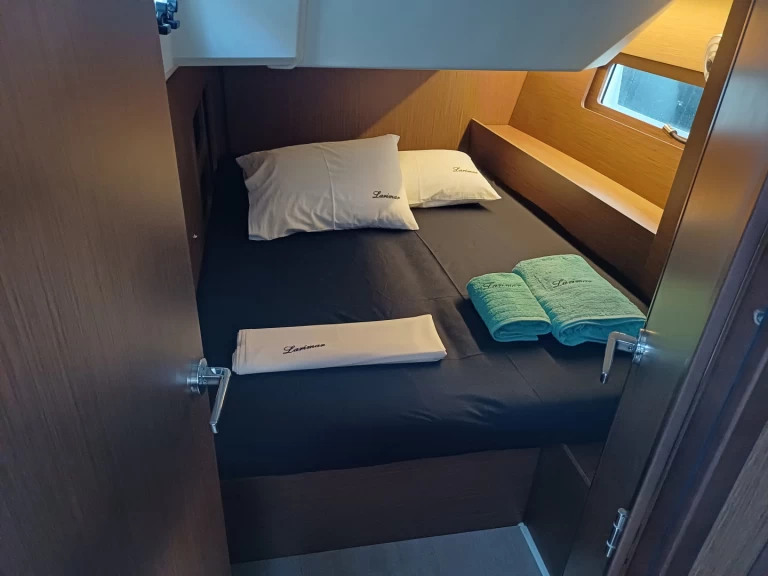 Ein Bénéteau Oceanis 46.1 mieten in Lefkáda
