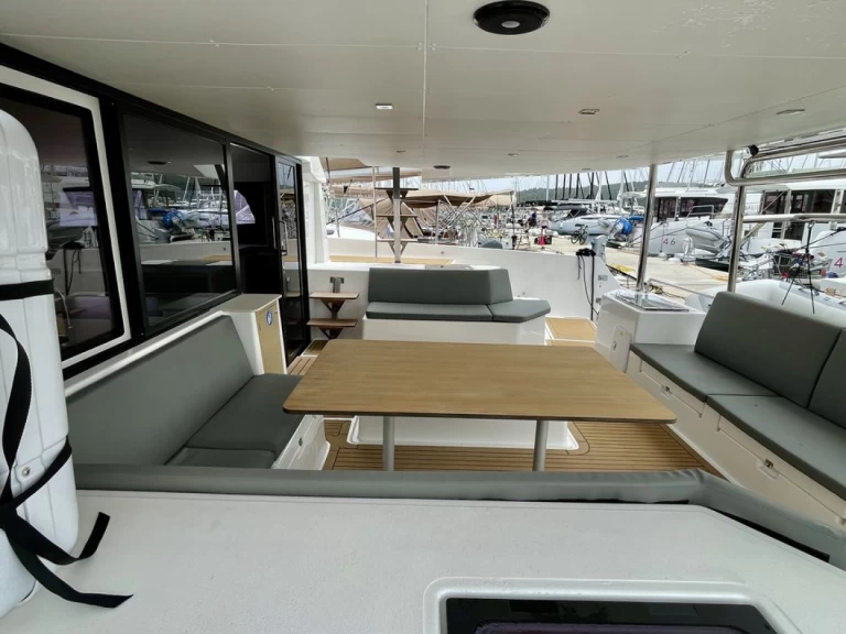 YachtCharter in Pirovac - Dufour Dufour Catamarans 48 Sail auf SamBoat