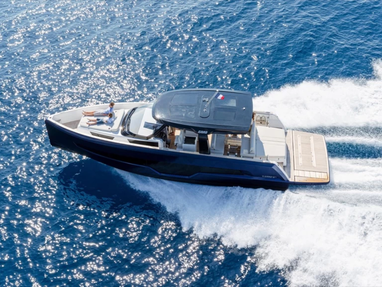 Ein Fjord Fjord 41 XL mieten in Cugnana Verde