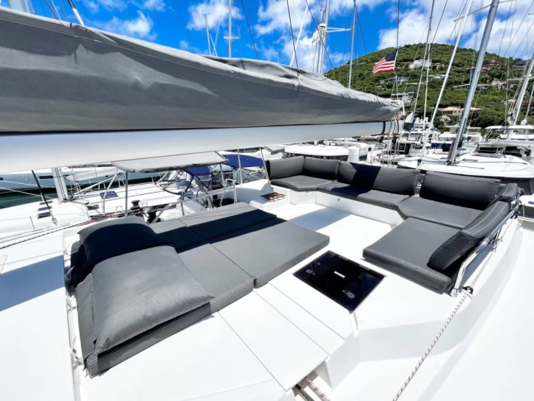 Fountaine Pajot Elba 45 mieten Road Town