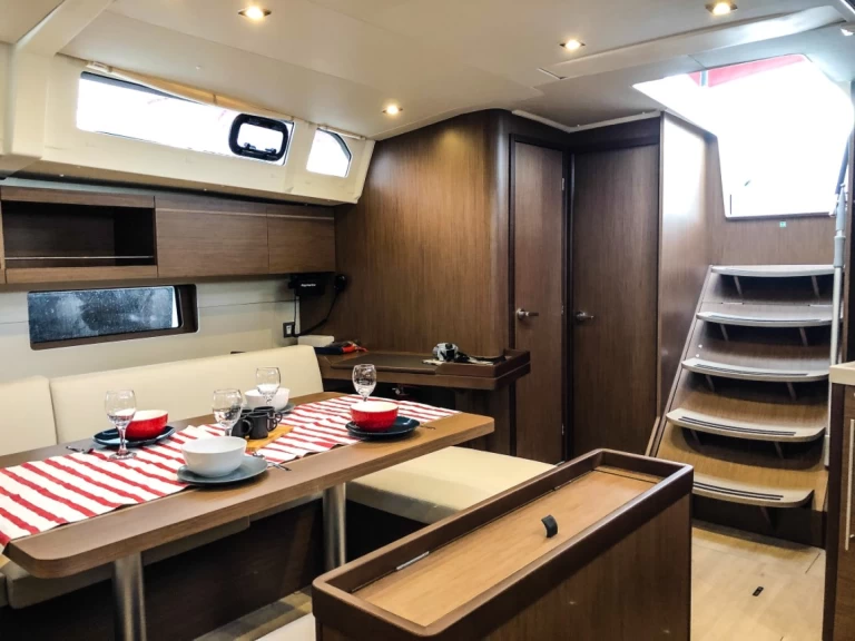 Segelboot mieten in Pomer zum besten Preis