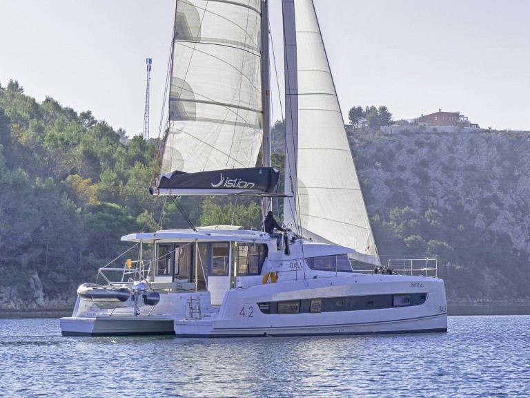 Katamaran mit oder ohne Skipper Bali Catamarans mieten in Skradin