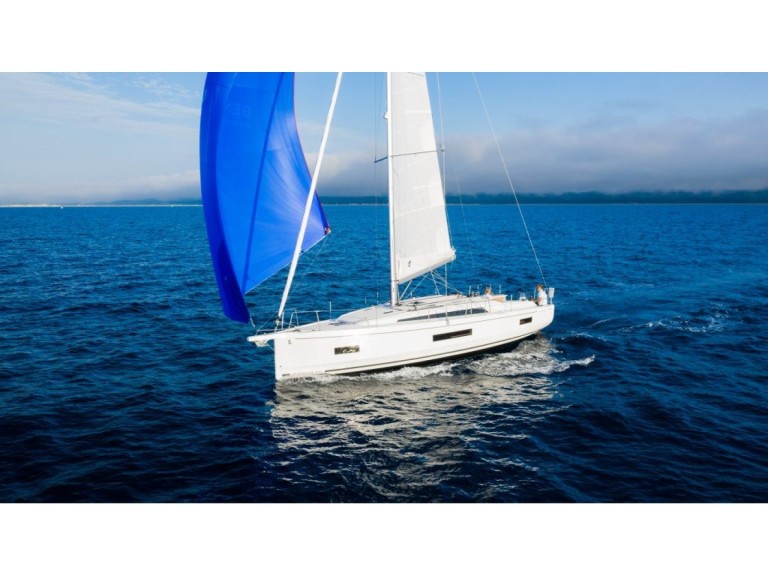 Boot mieten Cugnana Verde günstig Oceanis 37.1