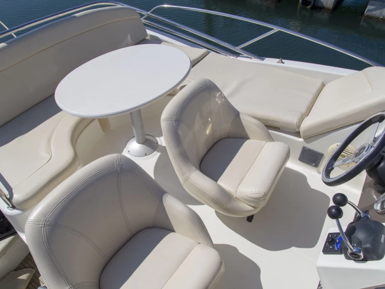 Jeanneau Prestige 32 Fly mieten Álimos