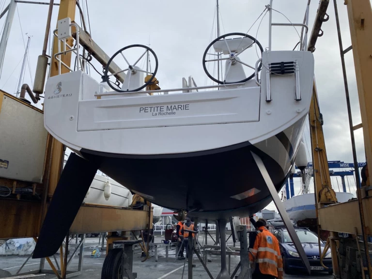 YachtCharter in La Rochelle - Bénéteau Oceanis 30.1 auf SamBoat