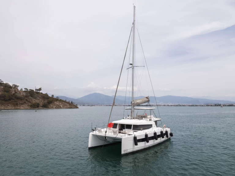 Yacht mit oder ohne Skipper Bali mieten in Leeward Island