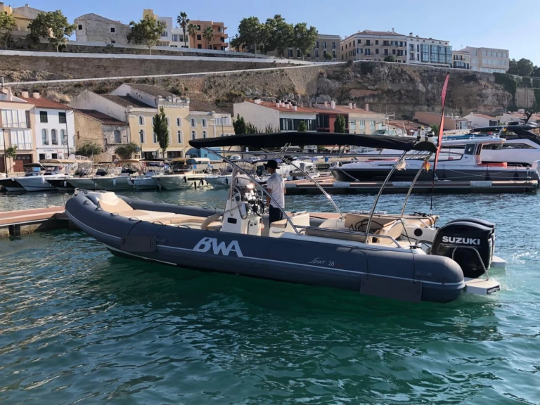 Vermietung Schlauchboot Bwa mit Führerschein