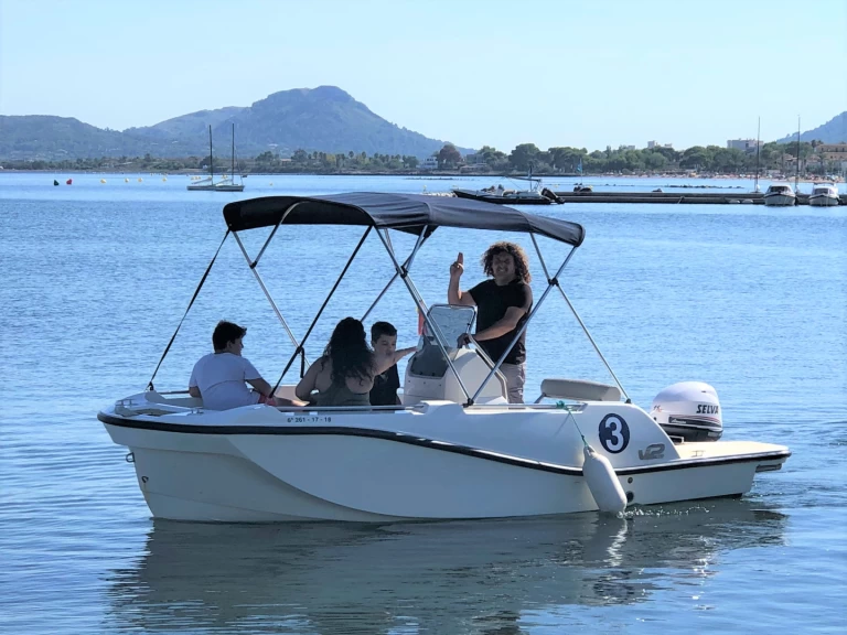 Vermietung Motorboot V2 mit Führerschein