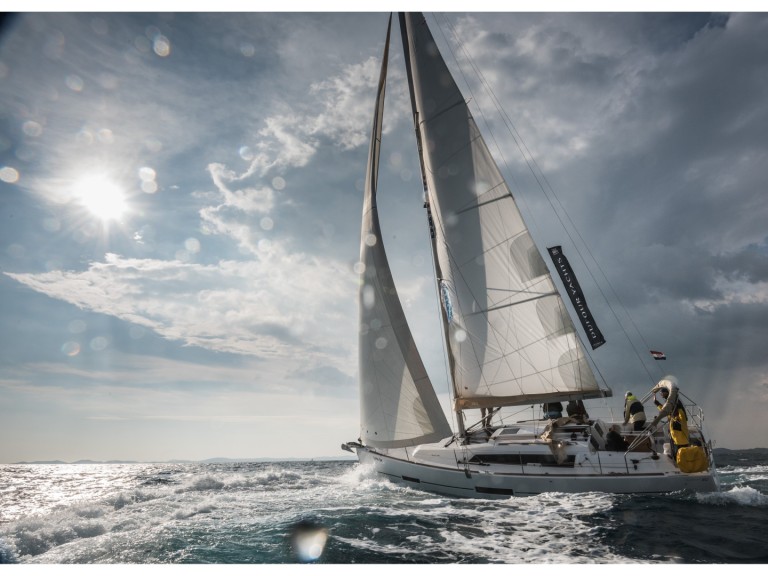 YachtCharter in Šibenik - Dufour Dufour 382 Grand Large auf SamBoat
