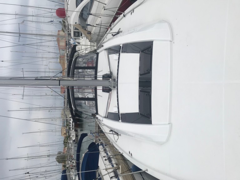 Ein Bénéteau Oceanis 51.1 mieten in Lefkáda