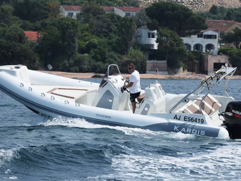 Schlauchboot mit oder ohne Skipper Kardis mieten in Hyères