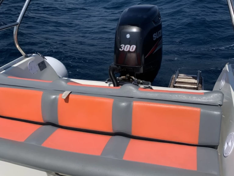 YachtCharter in Hyères - Kardis THUNDERBIRD 780 auf SamBoat