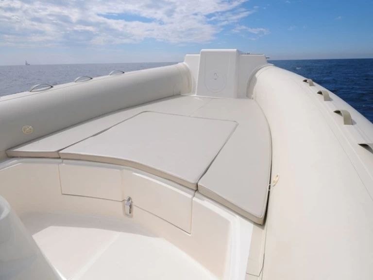 Schlauchboot mieten in Hyères - Capelli Capelli 770