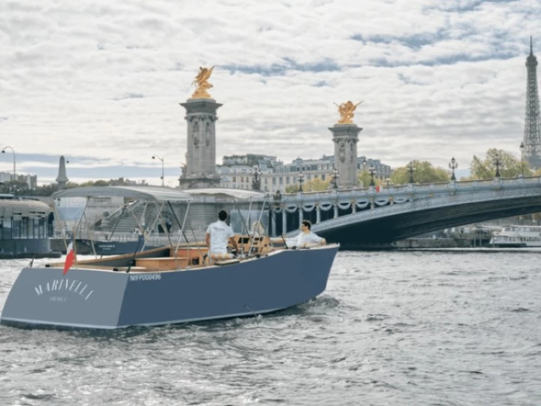 Motorboot mieten in Paris zum besten Preis