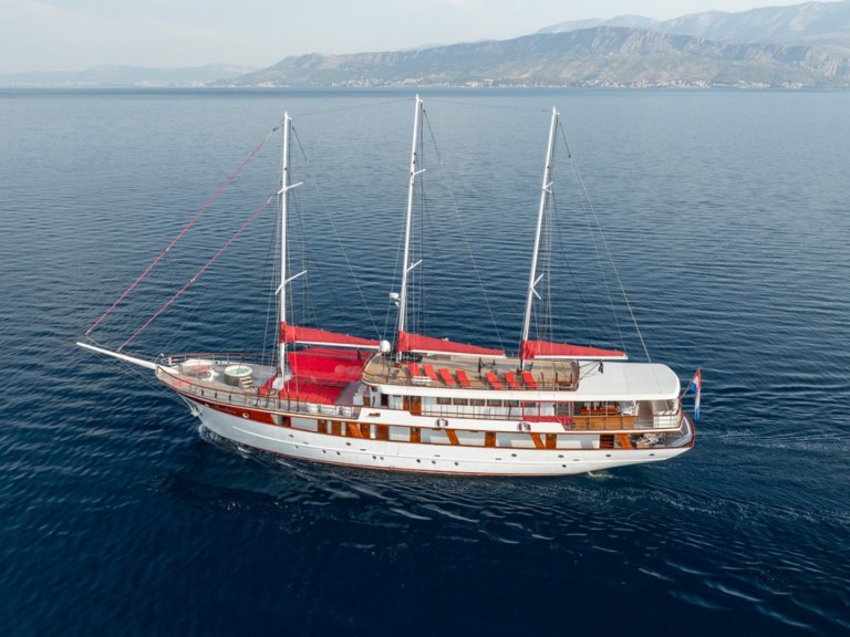 Segelboot mieten in Split - Custom Made Barbara