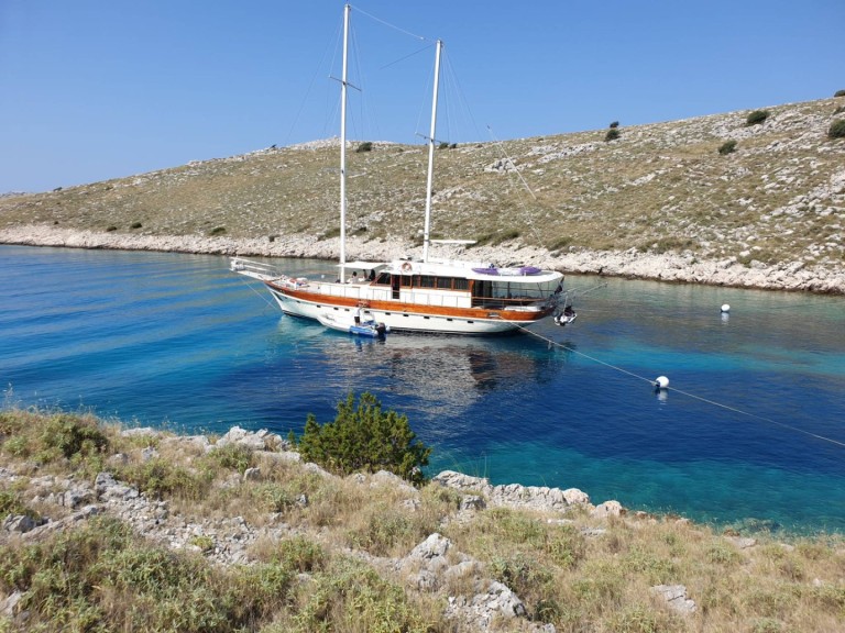 Segelboot mit oder ohne Skipper Custom Made mieten in Split