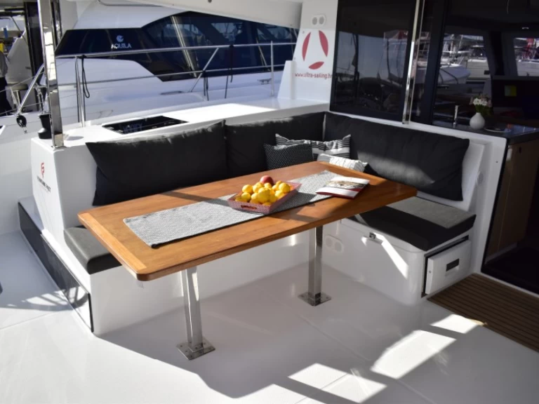 Vermietung Katamaran Fountaine Pajot mit Führerschein