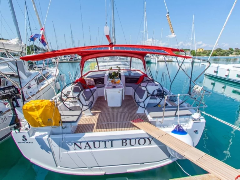 Ein Bénéteau Oceanis 46.1 mieten in Split