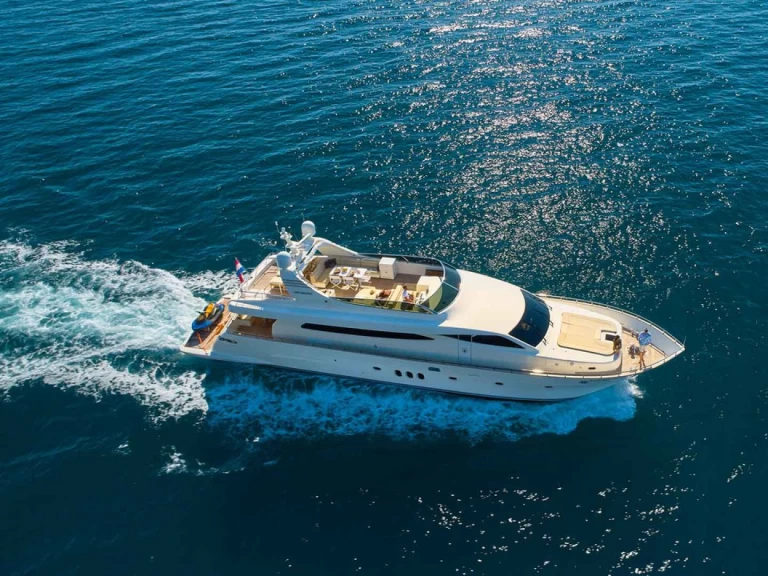 Bootsverleih Canados International Srl. Canados 86 Baška Voda Samboat