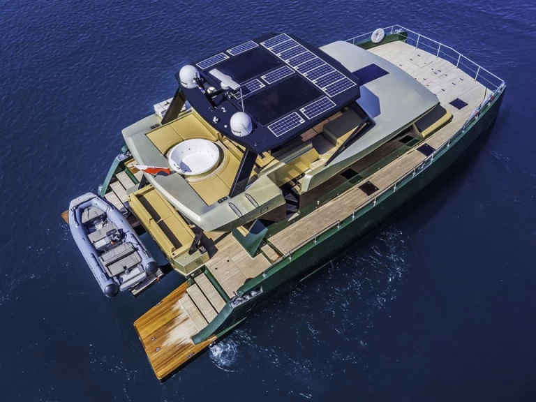 Moon Yacht Moon 6TY Power mieten Split