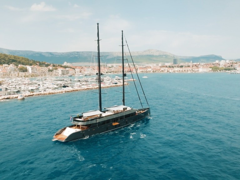 Radež d.d. Reposado mieten Krilo