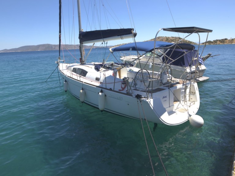 Segelboot mieten in Páchi - Bénéteau Oceanis 43