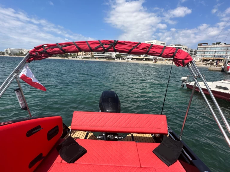 black boats black ruby mieten San Antonio Port