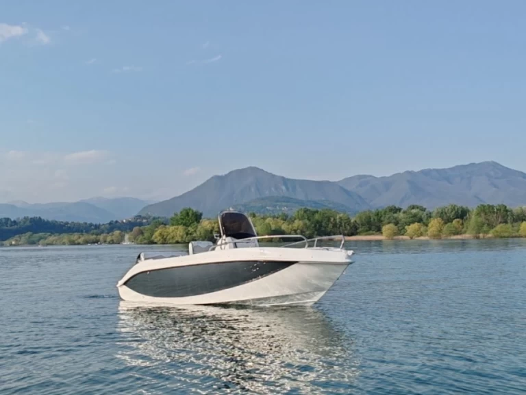 YachtCharter in Como (City) - Trimarchi s 57 pro auf SamBoat