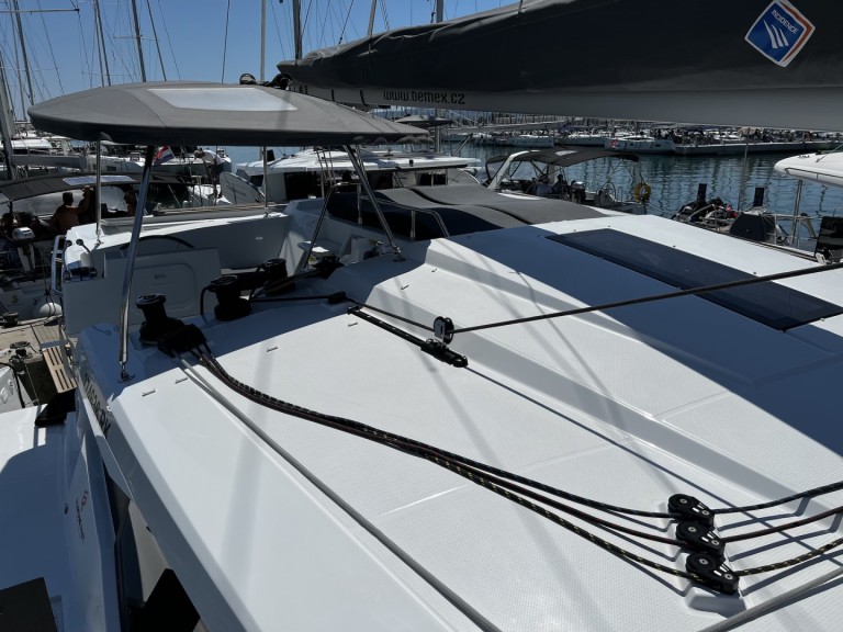 Fountaine Pajot Astrea 42 mieten Sukošan