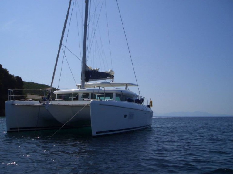 YachtCharter in Álimos - Lagoon Lagoon 420 auf SamBoat
