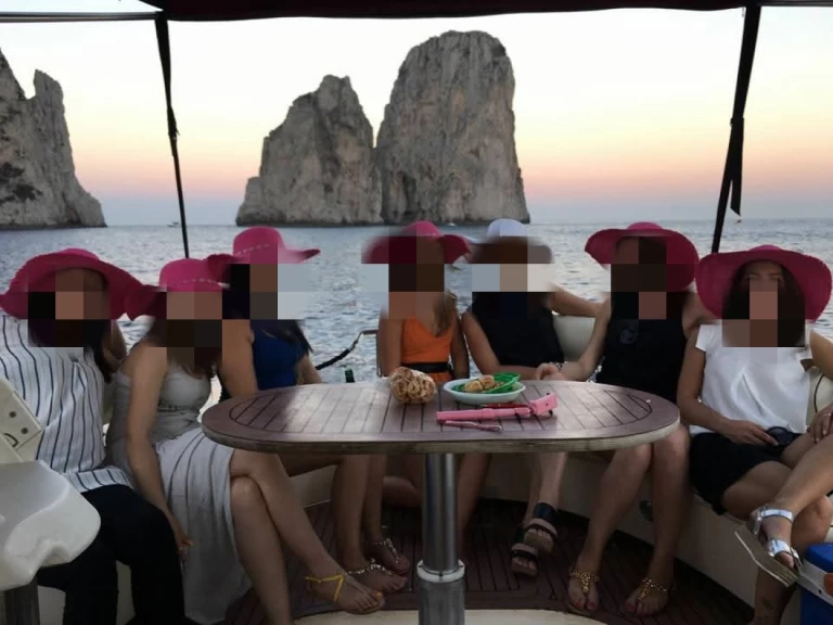 Boot mieten Neapel günstig Gozzo napoletano veloce 