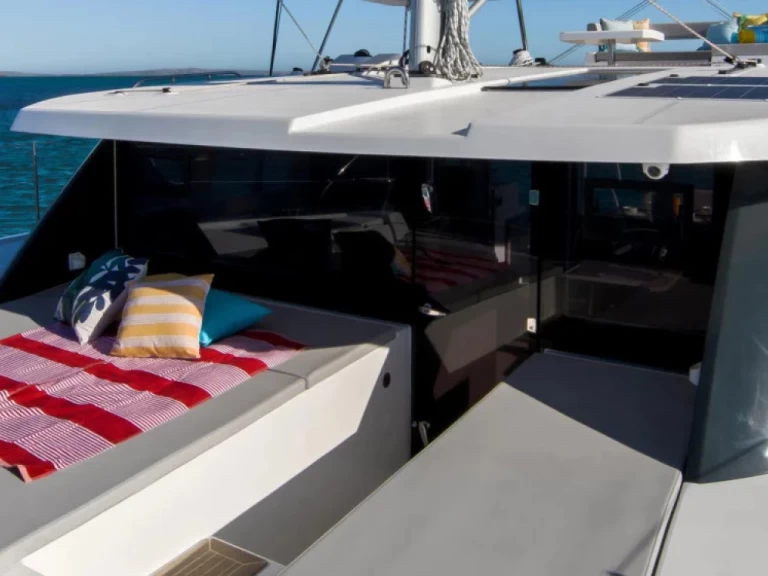 Katamaran mieten in Raiatea - Leopard Leopard 42