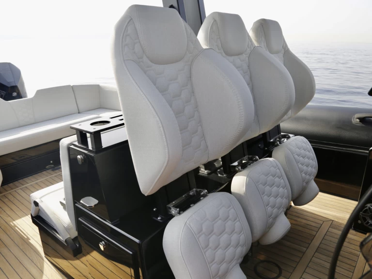 Bootsverleih Technohull Explorer 40 Órmos Bay Samboat