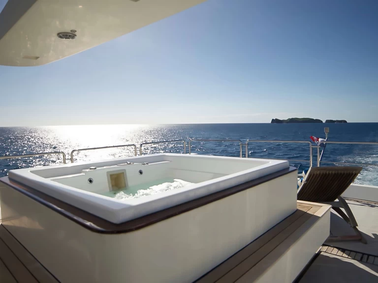 Vermietung Yacht Azimut mit Führerschein