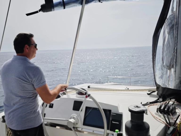 Bali Catamarans Bali 4.4 mieten Vlychada