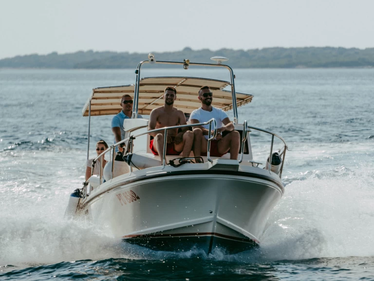 YachtCharter in Fažana-Fasana - sampa 740 auf SamBoat