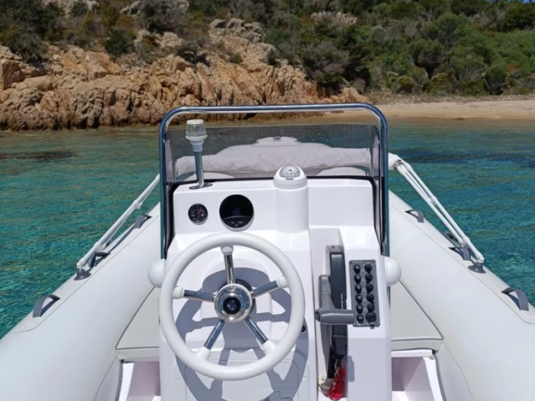 Vermietung Schlauchboot Selva Marine Company mit Führerschein