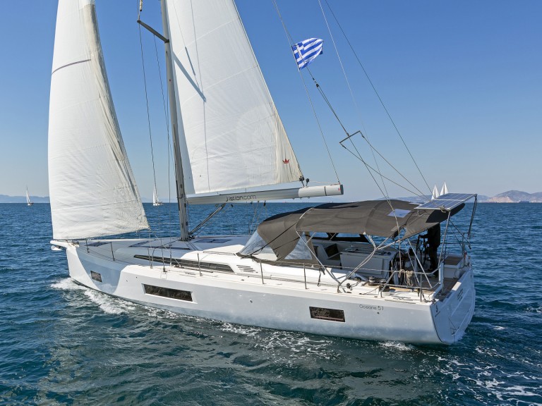 Ein Bénéteau Oceanis 51.1 mieten in Álimos