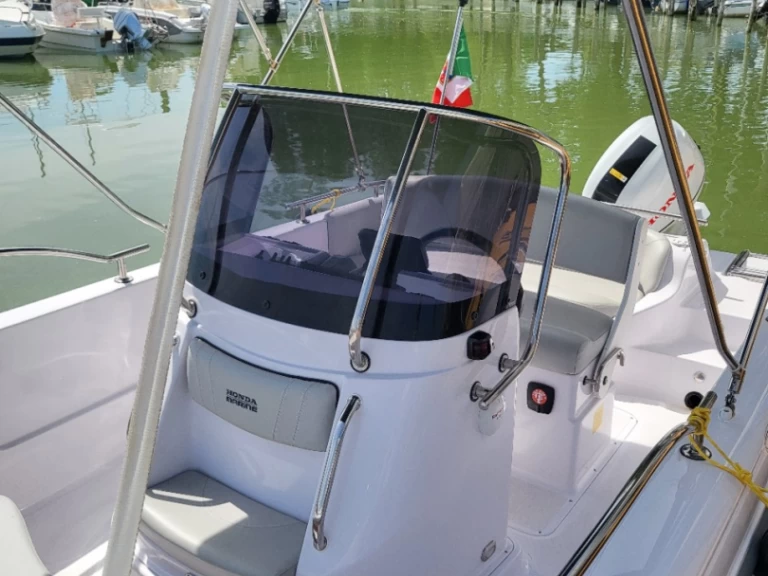 Boot mieten Tuoro sul Trasimeno günstig Ranieri 4XC H19CC