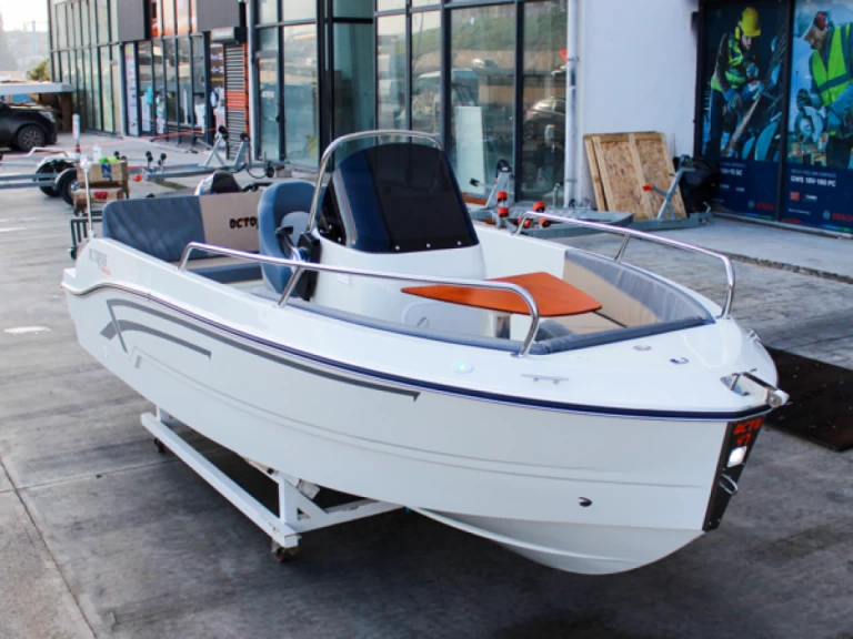 YachtCharter in Manilva - Octopus Octopus 470 auf SamBoat