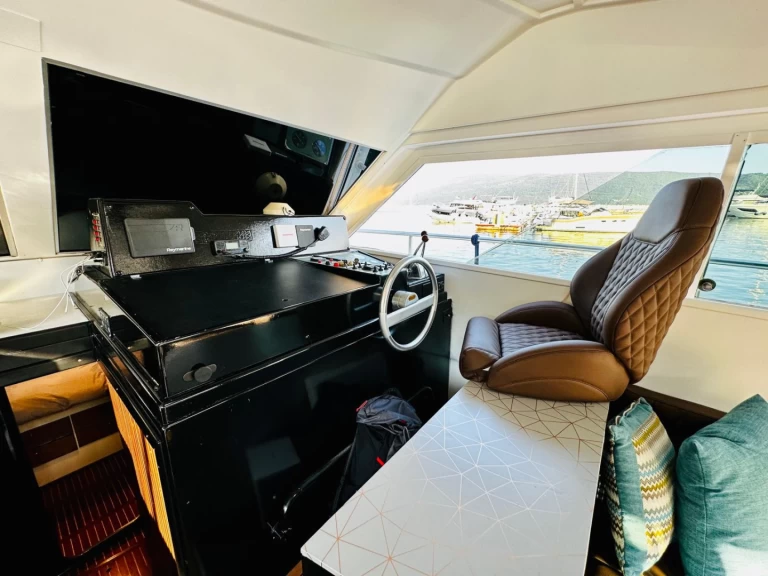 Yacht mieten in Vlora - Ferretti Altura 39