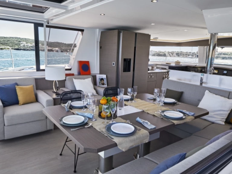 YachtCharter in Portimão - Bali Bali 4.8 auf SamBoat