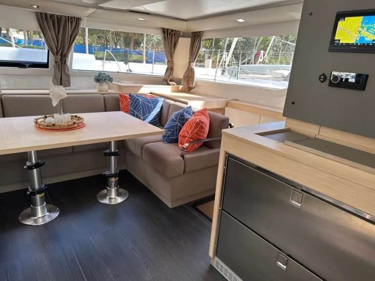 Bootsverleih Fountaine Pajot Elba 45 Road Town Samboat