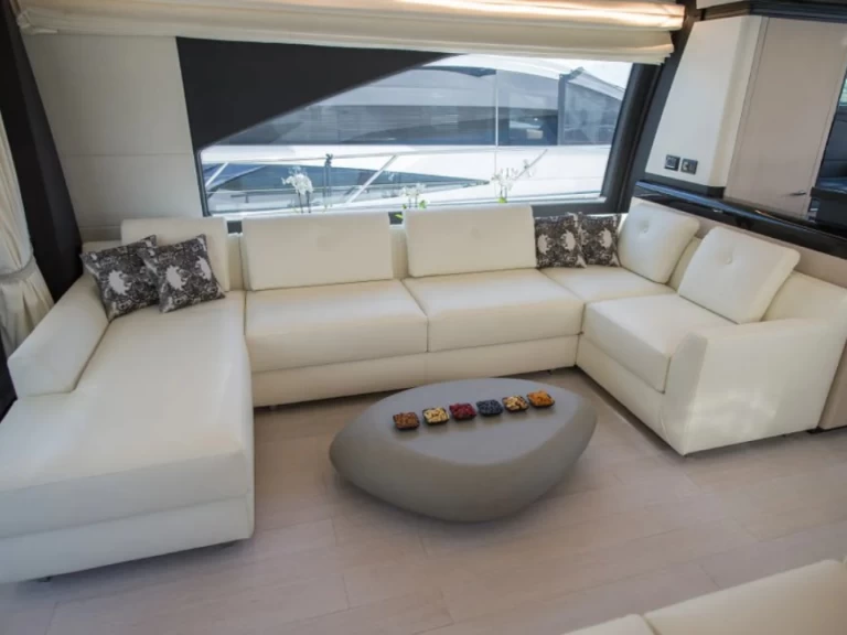 Bootsverleih Azimut Azimut 72 Fly Seget Donji Samboat