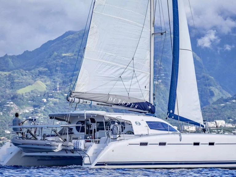 Boot mieten Uturoa günstig Nautitech 47