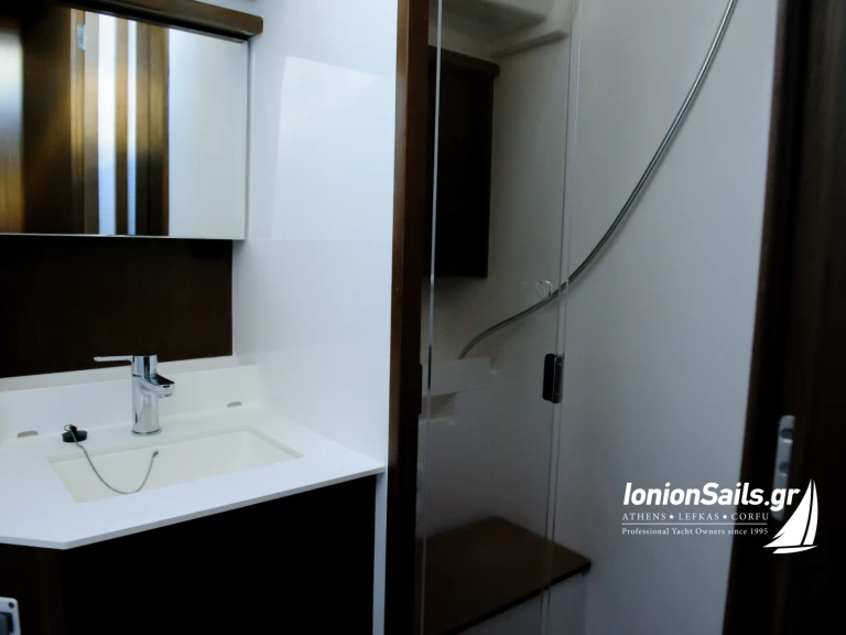 Segelboot mit oder ohne Skipper Bavaria mieten in Néa Péramos