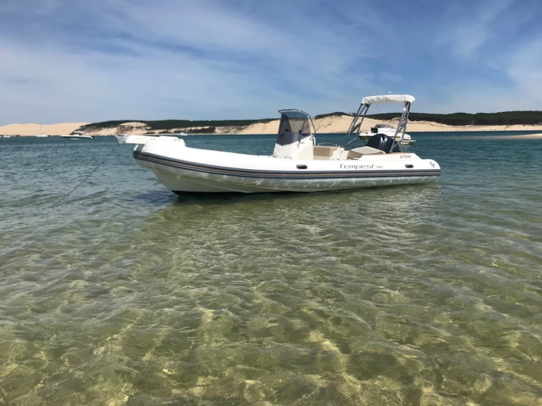 YachtCharter in Lège-Cap-Ferret - Capelli Tempest 700 Sun auf SamBoat